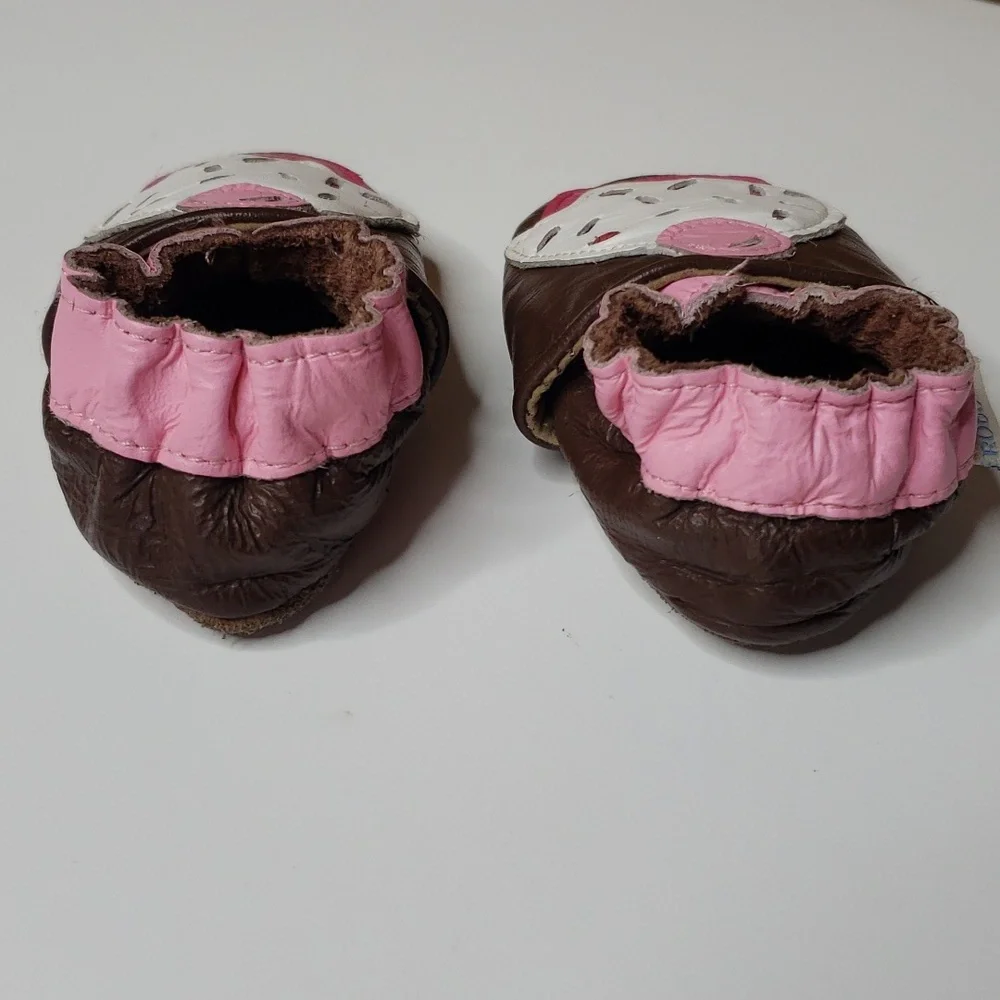 Robeez Cupcake Leather Bootie Shoe Sz 0-6M